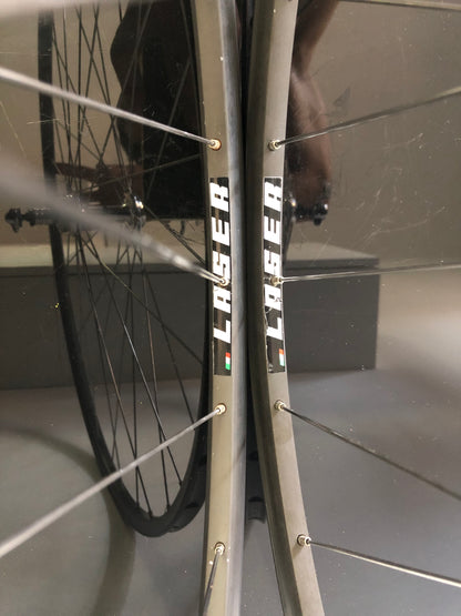 Ruote corsa, cerchi Nisi Laser su mozzi Campagnolo Record; Tubolari, 700c.