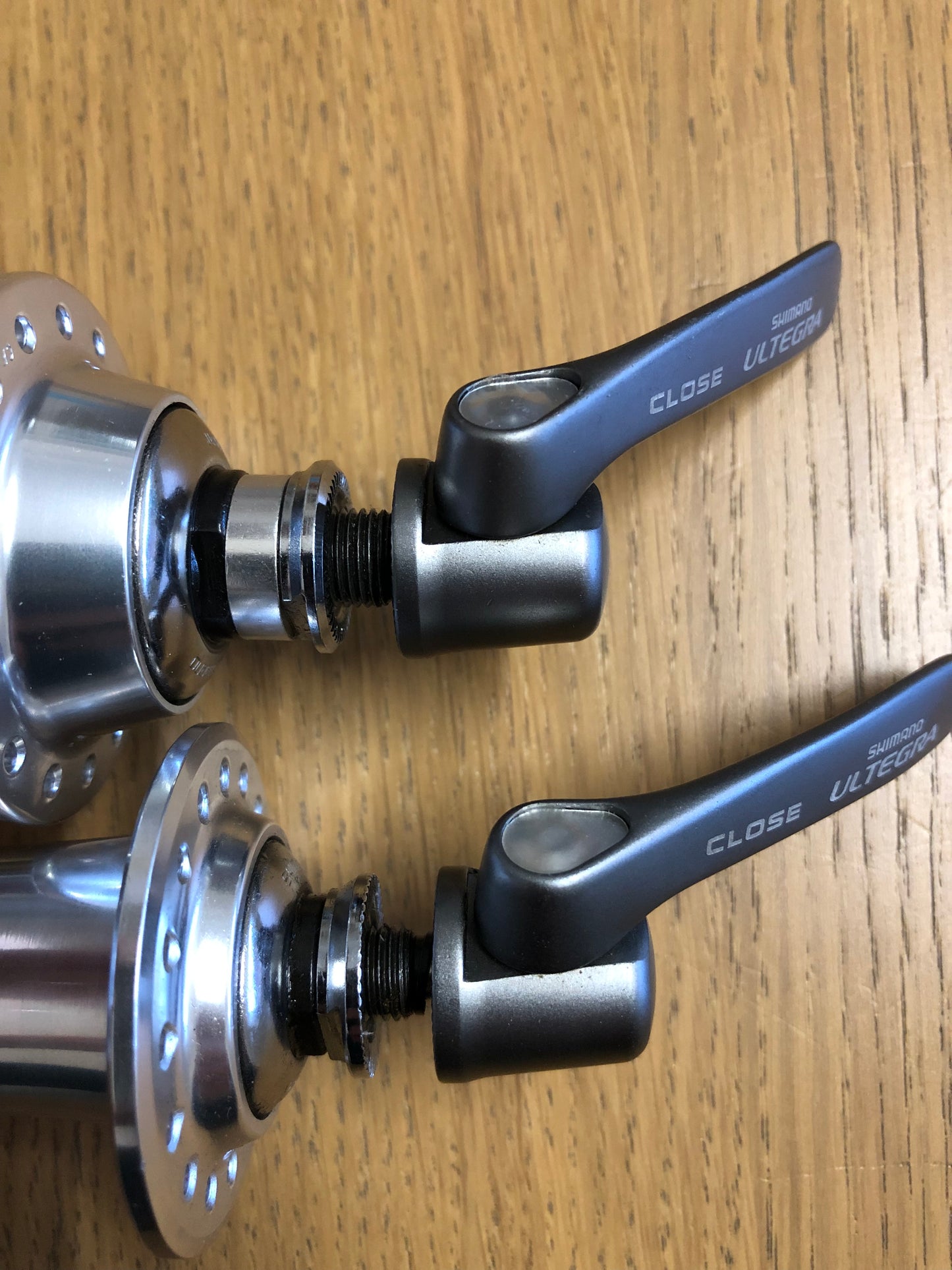 Set mozzi Shimano Ultegra 6600. 9-10 v.