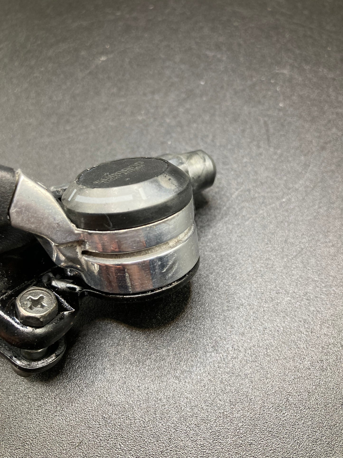 Mini gruppo Shimano Light Action 3x6, produzione 1987.